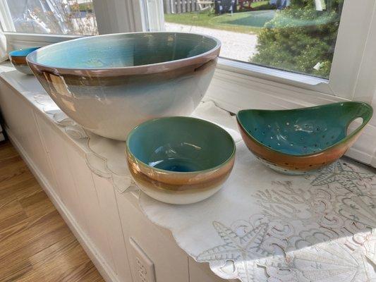 Large, medium, small bowls, berry bowls, oyster platters... you can find it in Newcomb Hollow.