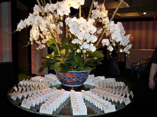 FRESH ORCHID PLANTER WITH ORIENTAL BOWL PERFECT IN FRESH OR SILK FOR LOBBY ARRANGMENT. WE USED THIS FRESH ONE FOR A WEDDING RECEPTION TABLE