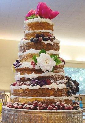 Marisa & Matt's wedding cake