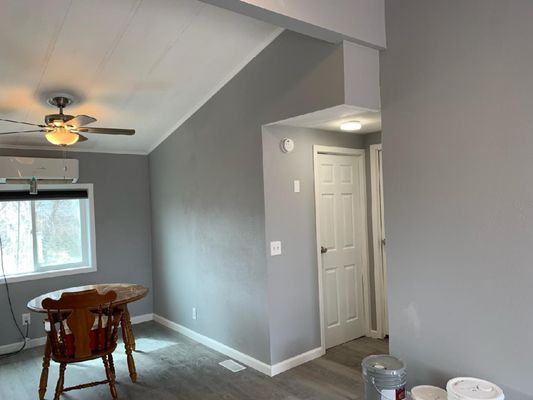 Drywall, floors, trim & paint. remodel Silver Springs