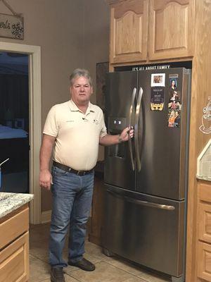 Refrigerator repair