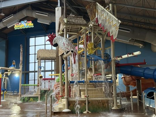 Jungle falls - a splash zone with lots of water features