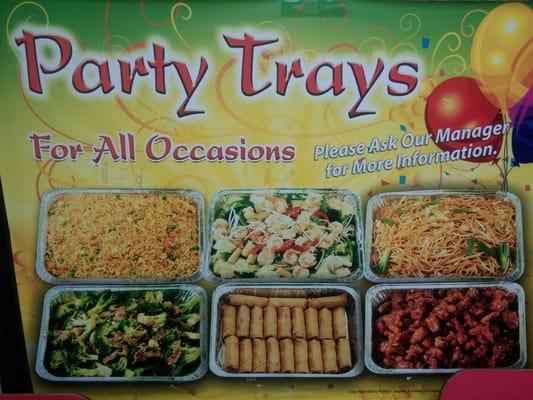 Party trays for group sgettings