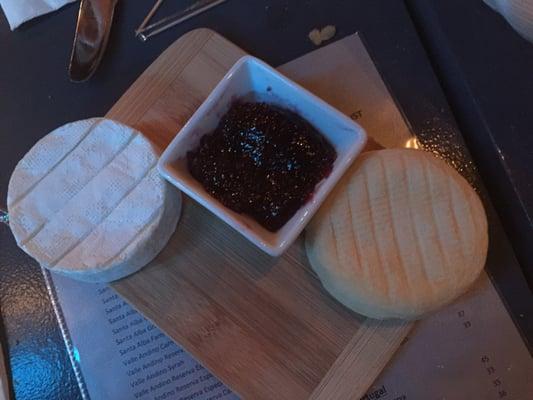 Brie & Camembert cheese platter