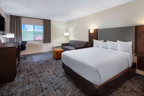 Ramada By Wyndham Spokane Airport