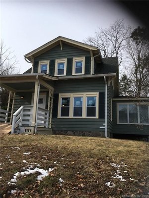 https://www.zillow.com/homedetails/38-Newton-Ter-Waterbury-CT-06708/58009769_zpid/