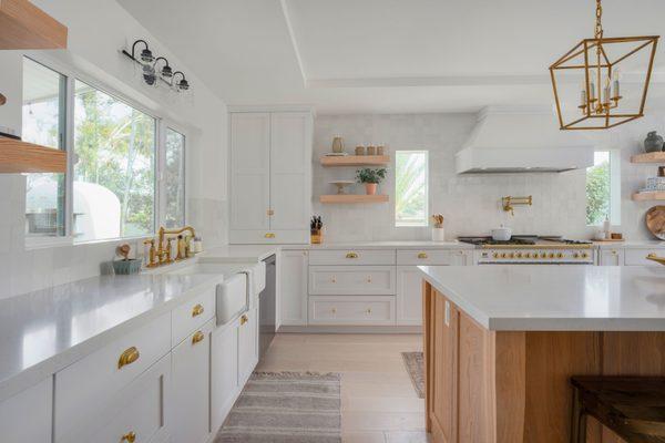 Spaces Renewed best Kitchen remodel contractor in Carlsbad, Encinitas, Rancho Santa Fe, Del Mar, Oceanside, San Diego, CA. spacesrenewed.com