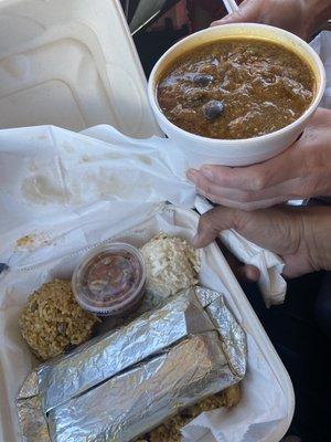 1/2 pound pastele, gandule rice, bacalomi, salad and stew bowl!!!!!! Winnahz