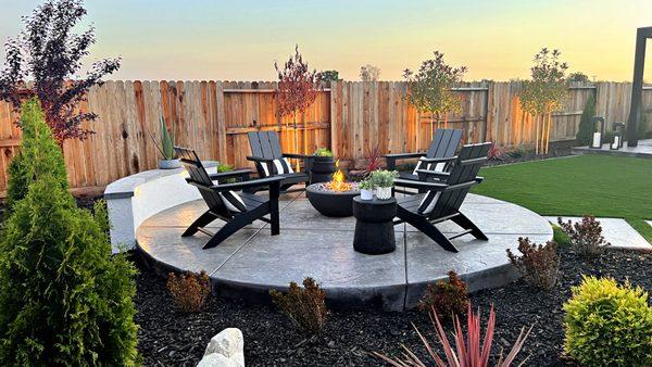 Firepit Feature area