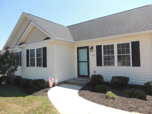 Enjoy the warm welcome to this Bedford County home.