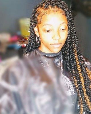 TIA Braiding Studio Salon