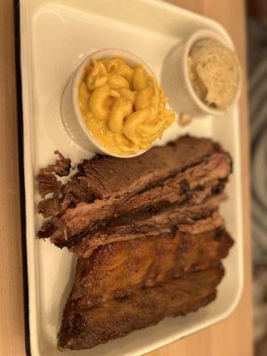 Delaware Duo - choose two smoked meats and two sides