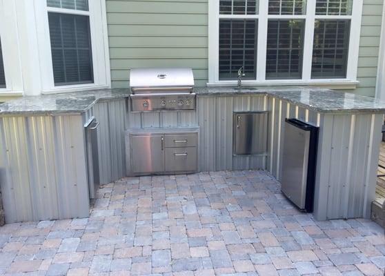 Outdoor kitchen