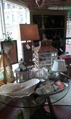 Two Sisters offers a large variety of "gal" items from spa products, purses, hand crafted jewelry, lamps, kitchenique, garden, furniture, et