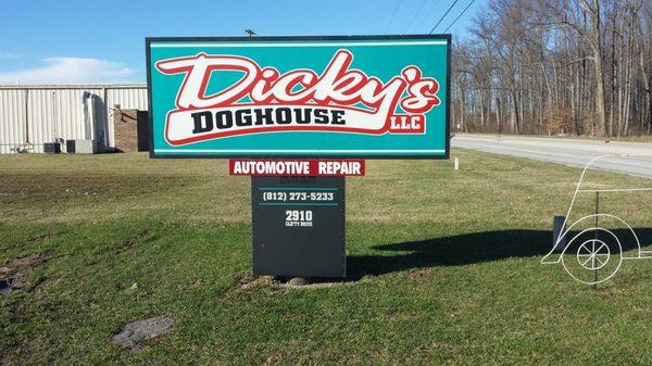 Dicky's Doghouse street sign