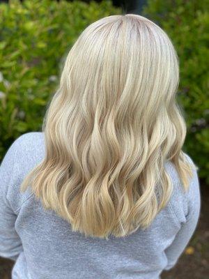 Ashy blonde bleach out roots-to-ends