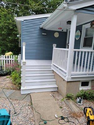 Does your Deck or Patio need powerwashing and a fresh new look?