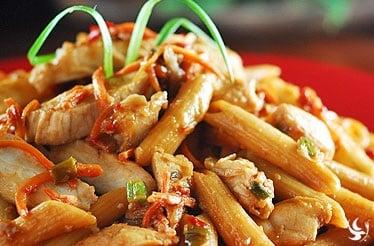 Penne with Chicken and Peanut Sauce