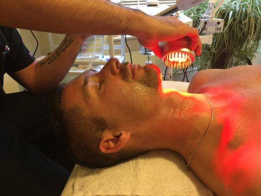 Red light LED therapy for collagen and anti-aging .