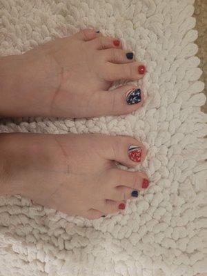 Bella Nails did a great job on my July 4th design.