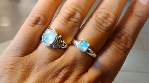 Happy with my square rainbow moonstone ring :)