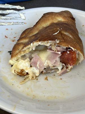 The inside of that absolutely delicious calzone.