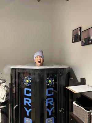 CRYOFUSION! Best way to decrease inflammation, burn calories without moving, and recover faster from exercise.  (Awards to best Cryo faces)