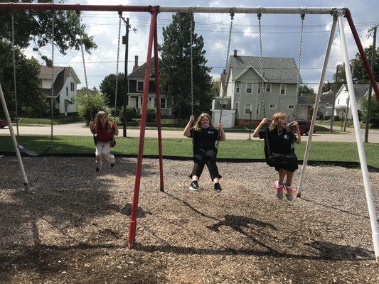 Elementary students love recess!