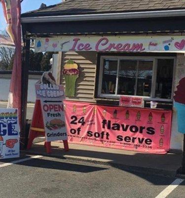 Convenience store along with ice cream shop and deli