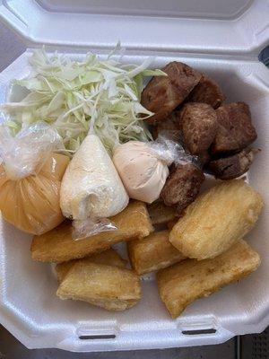 Yuca con chicharrón