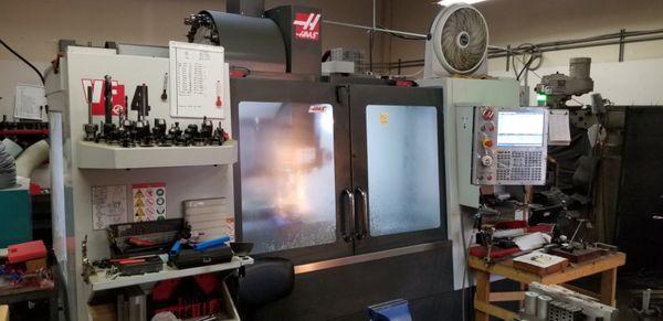 HAAS VF4 3-axis CNC