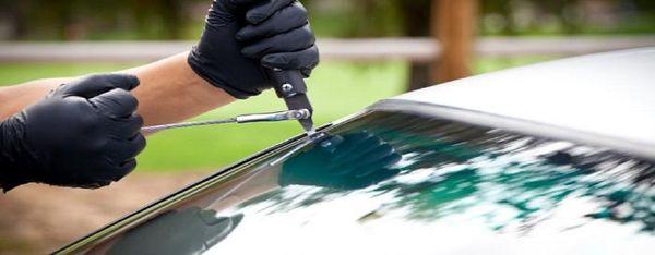 Windshield Repair and Replacement in St. Johnsbury