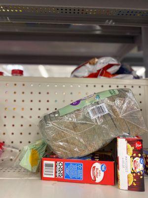 Moldy bread looks like it's been there for days ! Shame on you @Walmart