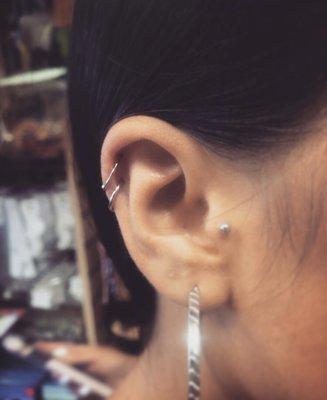 Double cartilage piercing