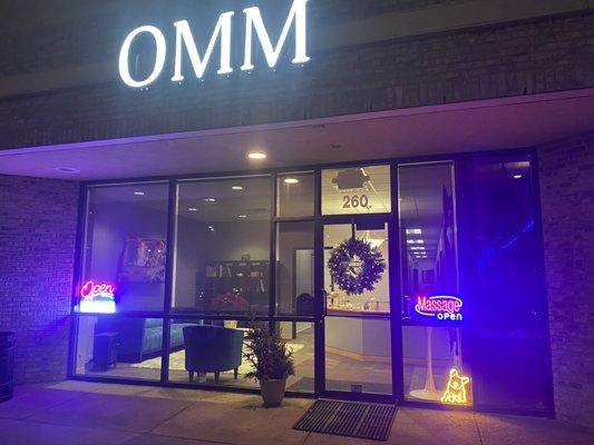 Omaha Medical Massage at night. We're here to serve you 9:00am-9:00pm