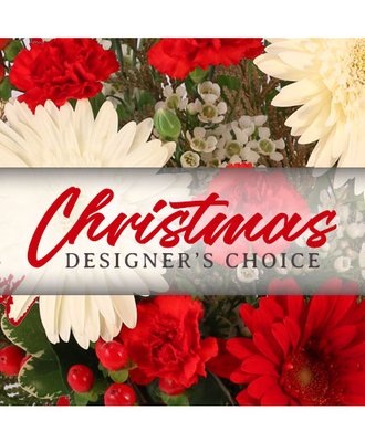 Christmas Designer's Choice Arrangement https://www.dietzflowershop.com/product/dc070720/christmas-designers-choice