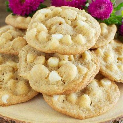 White Chocolate Macadamia Nut