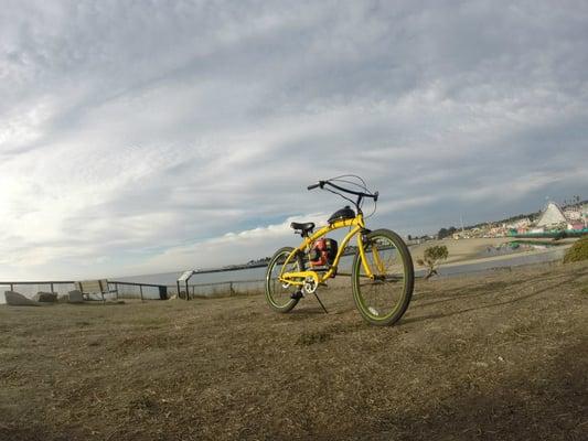 Fast 4 stroke motorized bicycle.