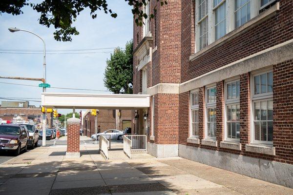 Chestnut Street Entrance