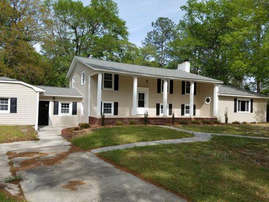 For Sale : 1449 Westmoreland Drive Florence , SC 29501 Contact :  Michael Parker 843-495-2626