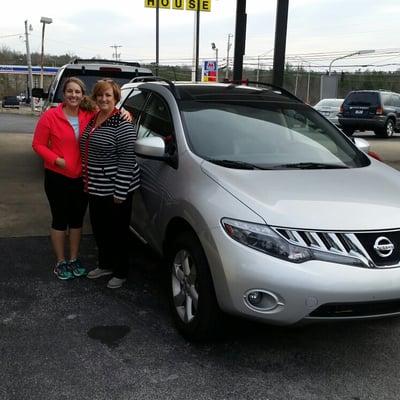 Congratulation to Patricia Cooper on the purchase of your 2010 Nissan Murano!!  Thank you for choosing a Carfax Advantage Dealer