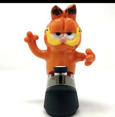 Garfield puffco attachment by Daniels Glass, San Diago.