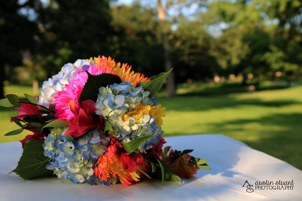 Summer bouquet Wedding at the Texas State Capitol