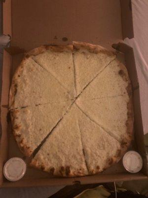 What's in this photo? Apparently their signature Classic Cheese Pizza. No marinara