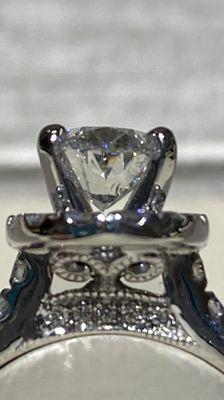 A crooked set diamond