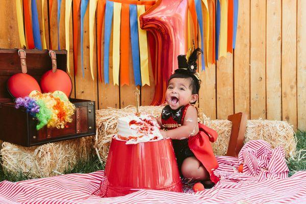 Daughter's first birthday & cake smash shoot!Amanda captured her personality just right!!