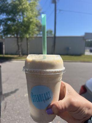 Pina colada smoothie (child size)