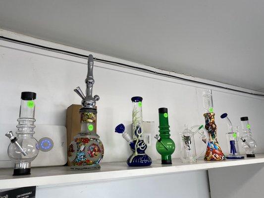 Bongs