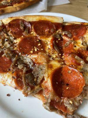 Sausage & Pepperoni Pizza