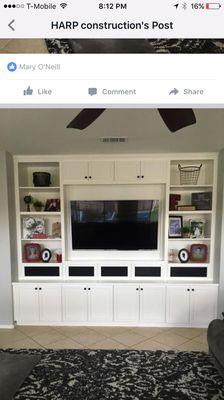 Entertainment center